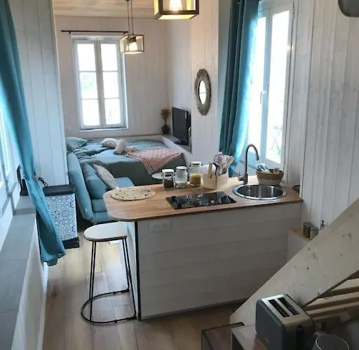 Lumineux Sous Les Toits De Apartament *